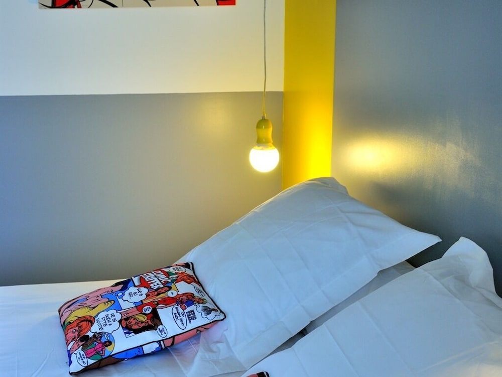 Standard Double Room, Private Bathroom photo 3