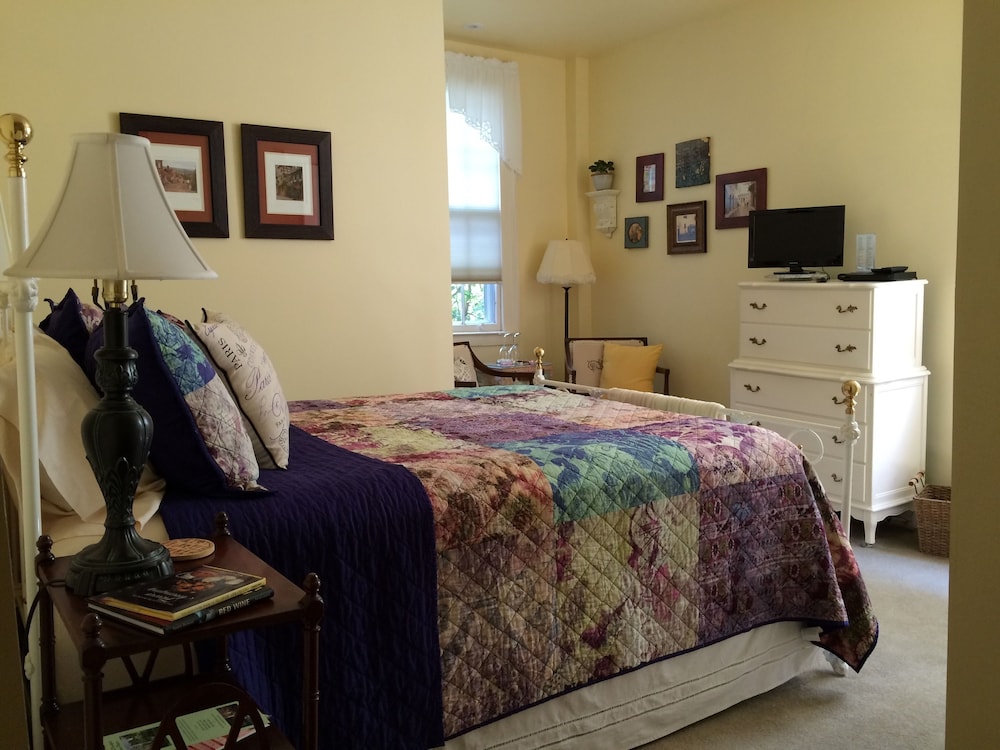 Design Double Room, Ensuite, Garden View (Elizabeth's Retreat) photo 1