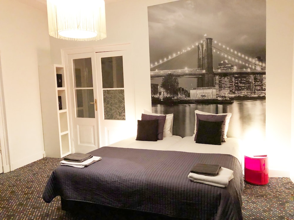 Twin Room photo 2