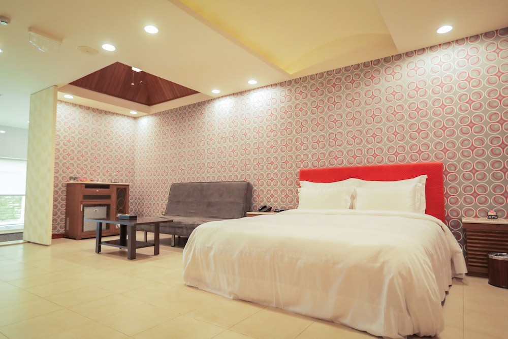 Grand Double Room photo 2