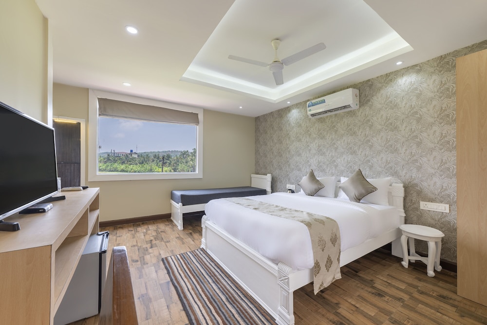 Luxury Room, Balcony photo 1