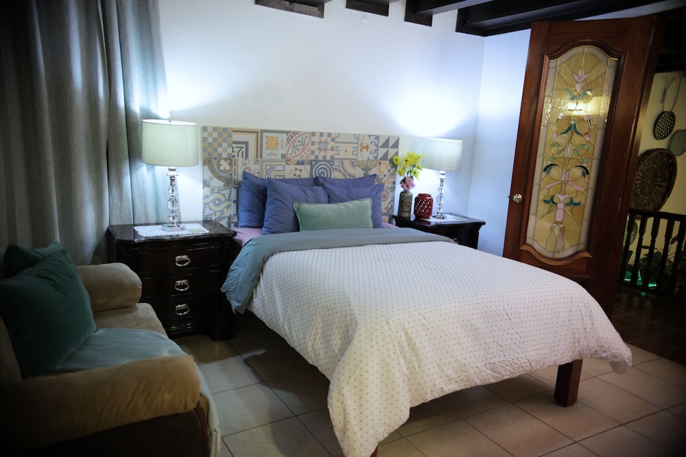 La Princesa (Interior Room)