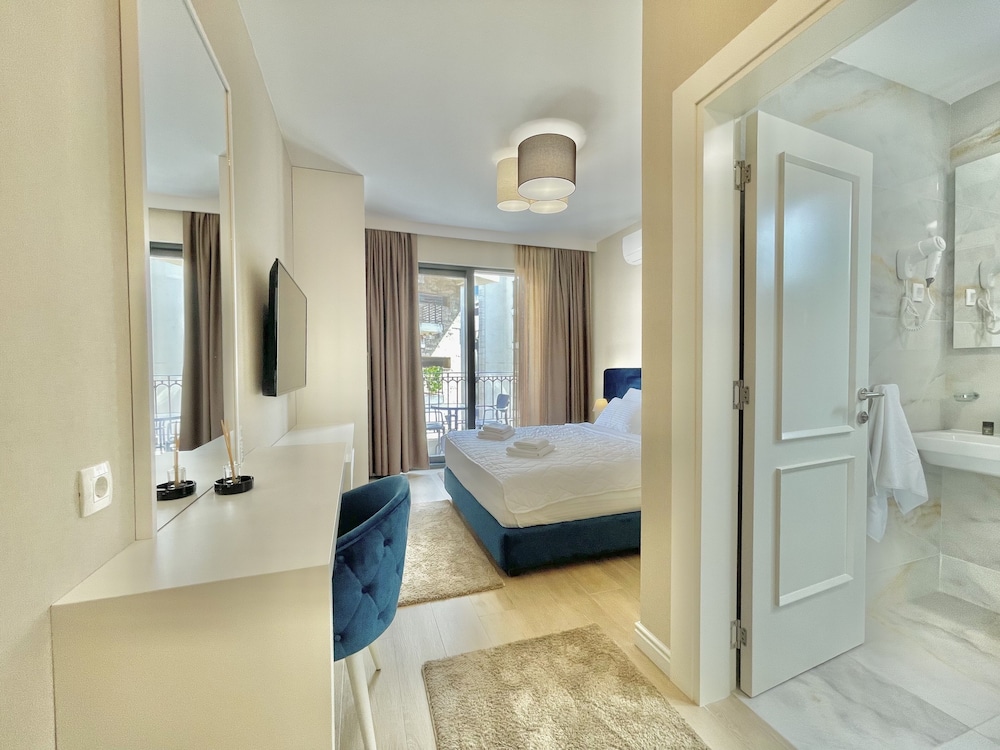 Romantic Room