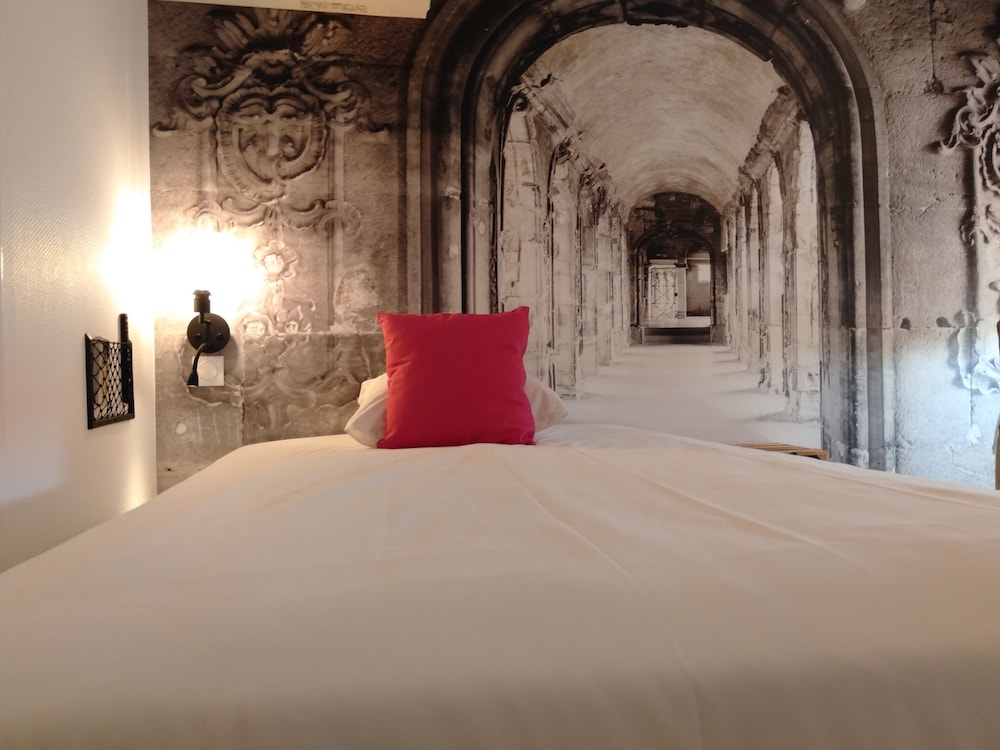 Basic Room - Photo 1