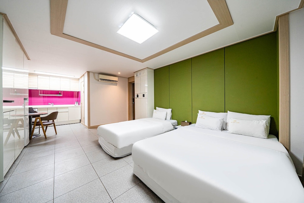 Suite photo 1