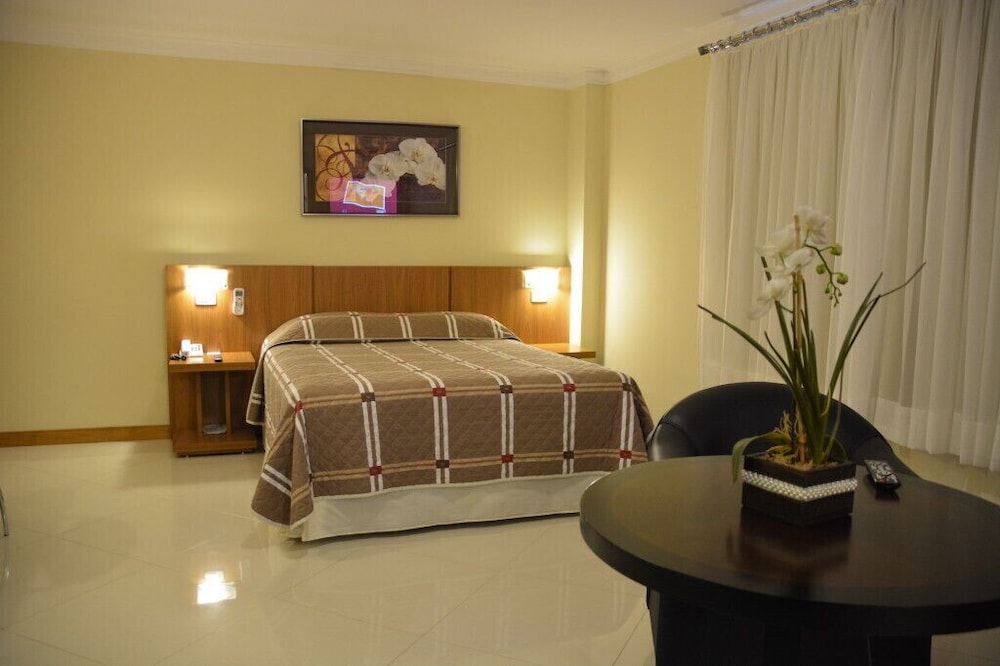 Deluxe Double or Twin Room photo 3
