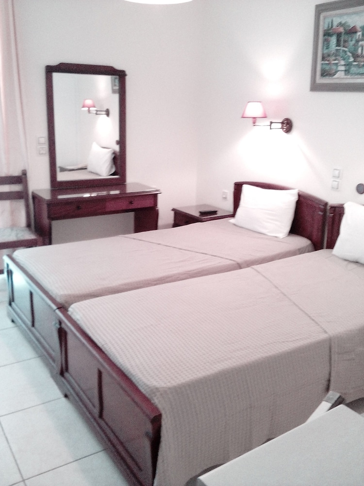 Double or Twin Room photo 1