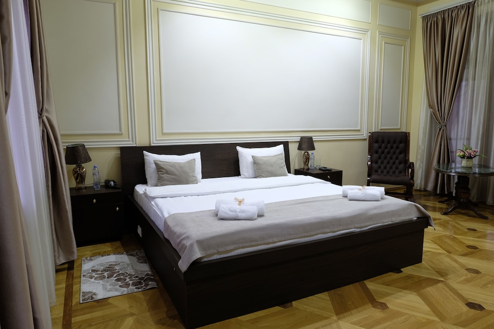 Deluxe Room, Balcony, Garden View photo 3
