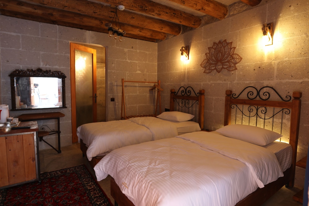 Standard Twin Room photo 1