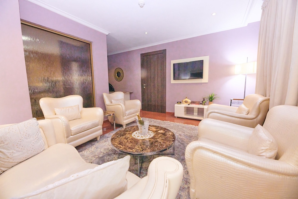 Signature Suite photo 2