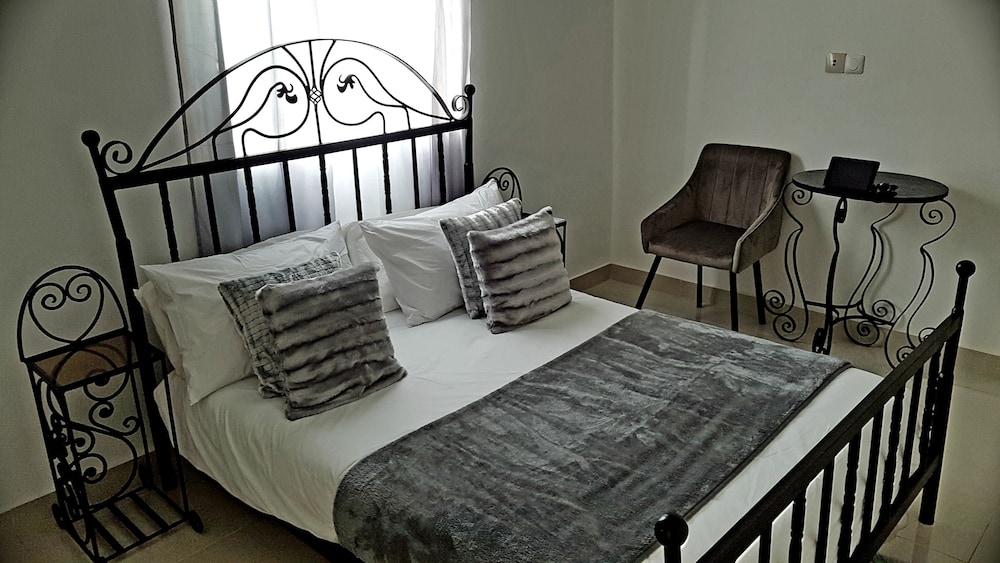 Executive Apartment, Non Smoking, City View