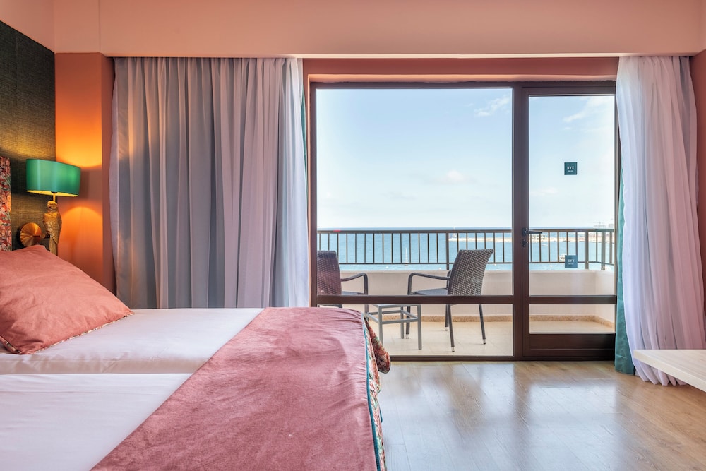 Deluxe Triple Room, Sea View
