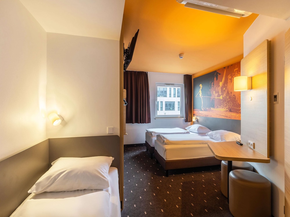Triple Room - Photo 1