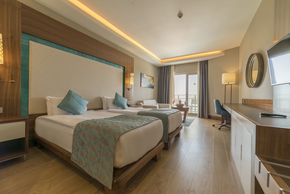 Superior Room Land view photo 3