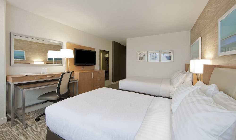Standard Room, 2 Double Beds - Photo 3