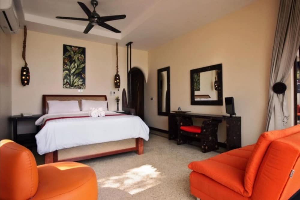 Villa, 5 Bedrooms photo 2