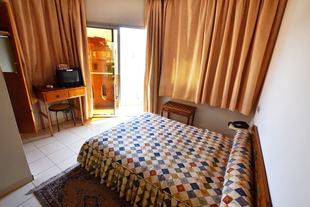 Double or Twin Room photo 2