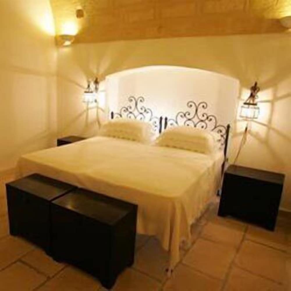 Superior Double Room Single Use photo 1