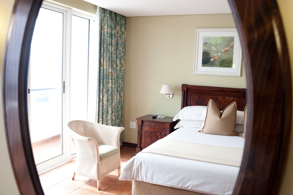 Standard Sea View Double Bed - Photo 2