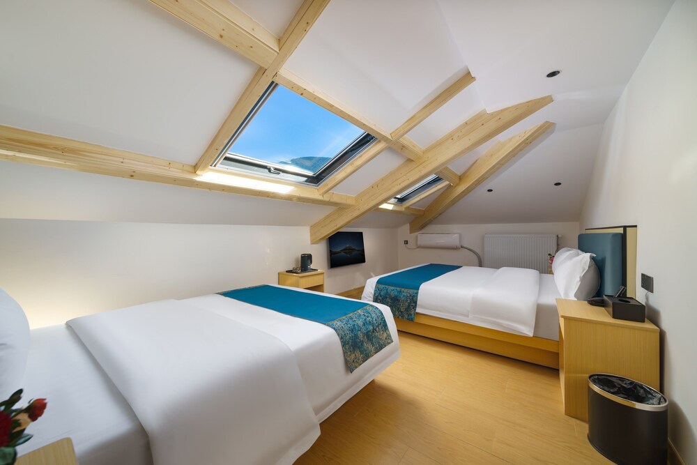 Elite Double Room, Mountain View