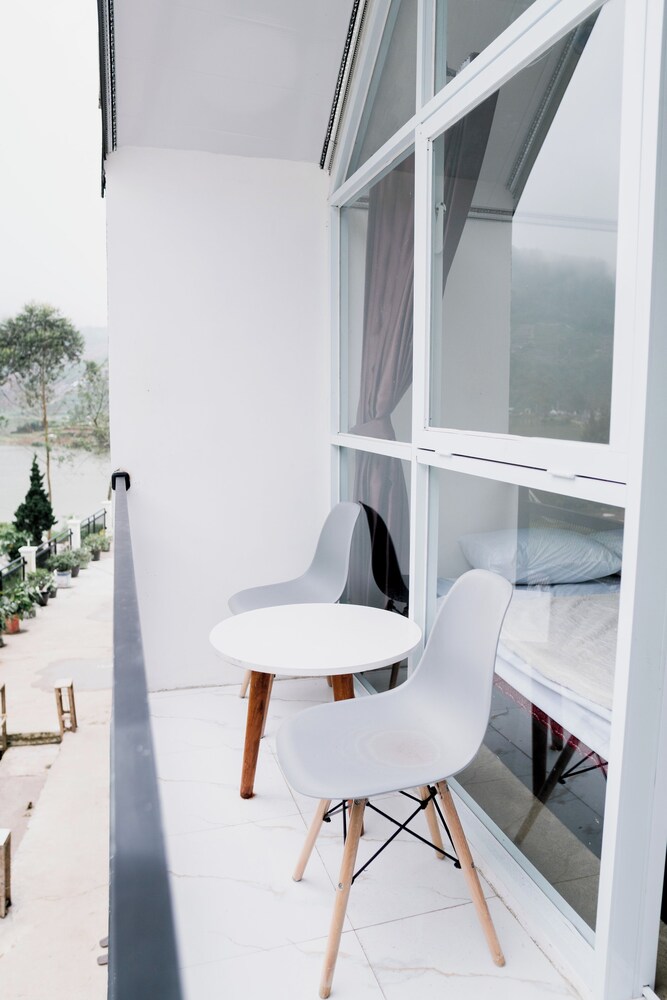 Deluxe Villa, Lake View photo 2