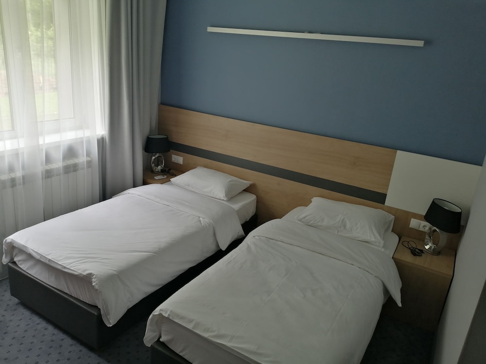 Standard Double or Twin Room photo 2