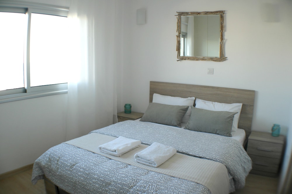 Signature Studio Suite, Partial Sea View (Miramar)