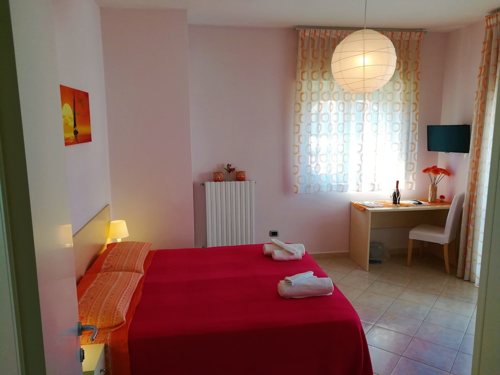 Panoramic Double or Twin Room, Mountain View (Vesuvio)