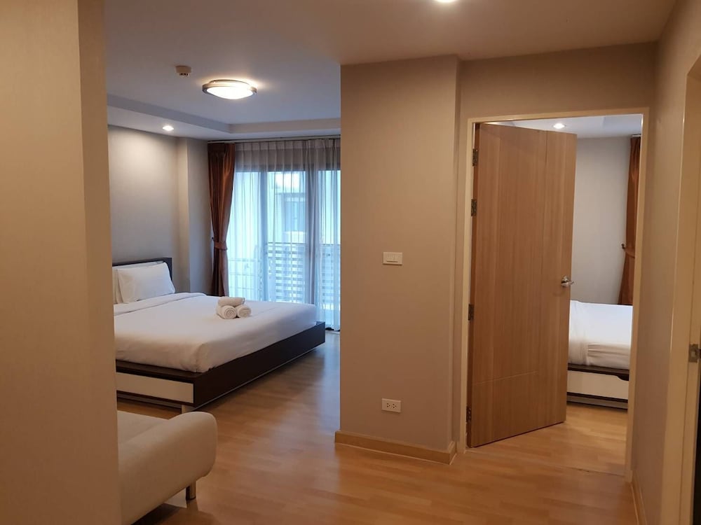 Luxury Room - Photo 12