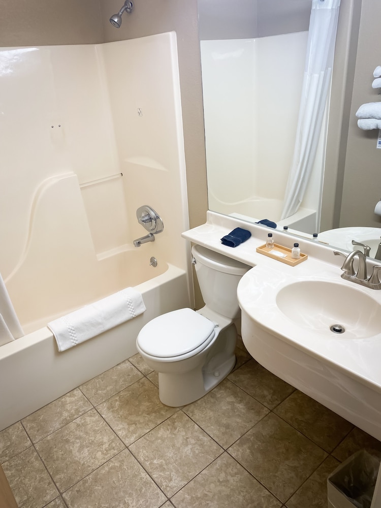 Monument Inn & Suites, Foto 6