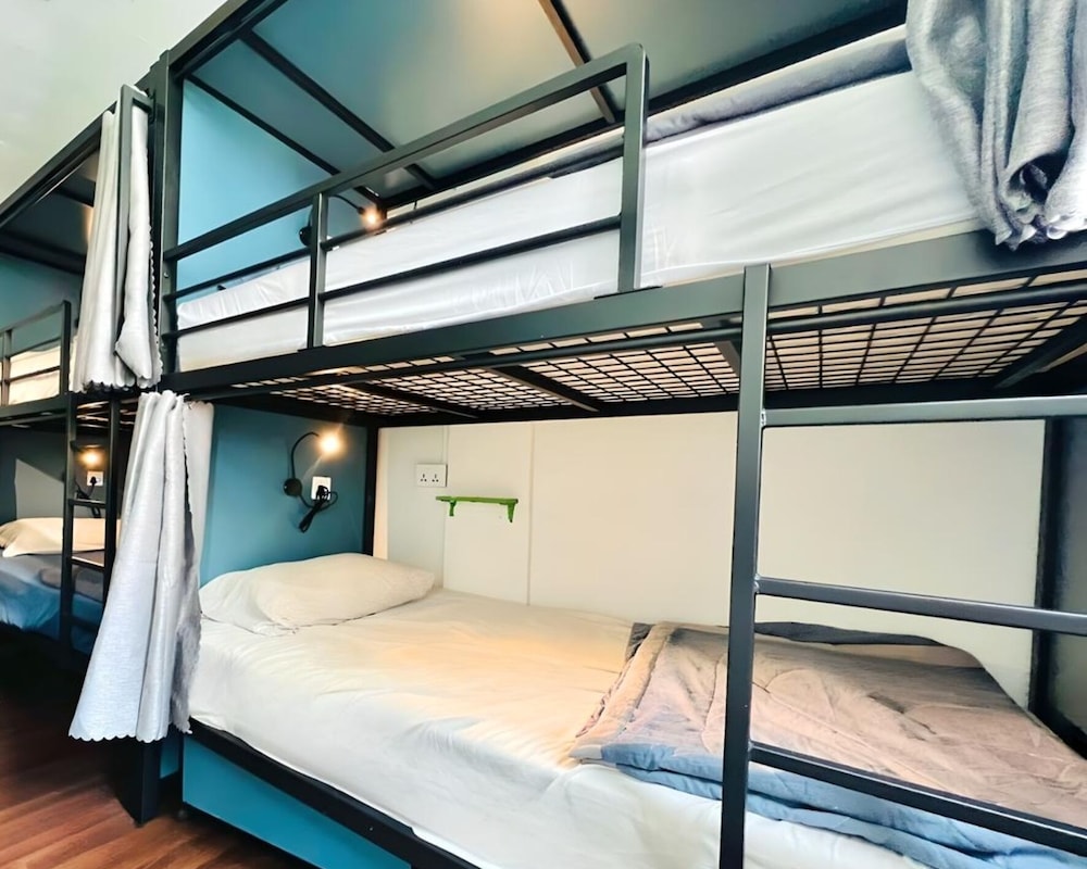1 Bed in 10 Bedded Female Dorm photo 2