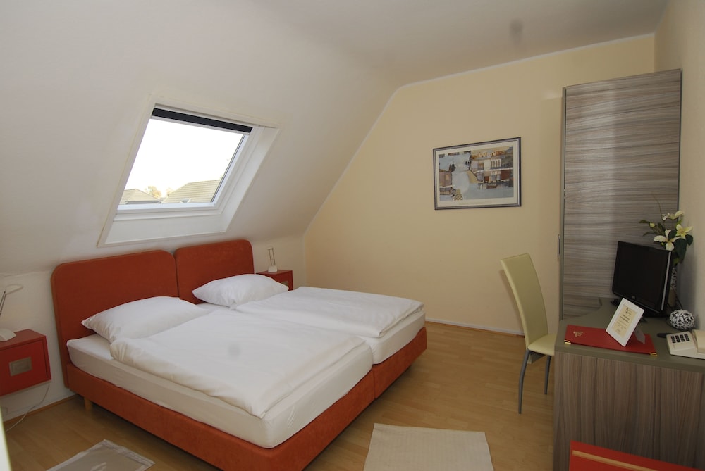 Comfort Double Room, Ensuite photo 2