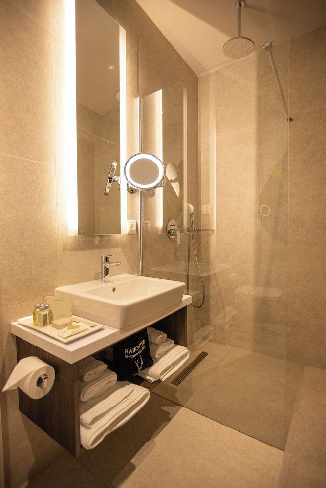 Business Double Room - Photo 2