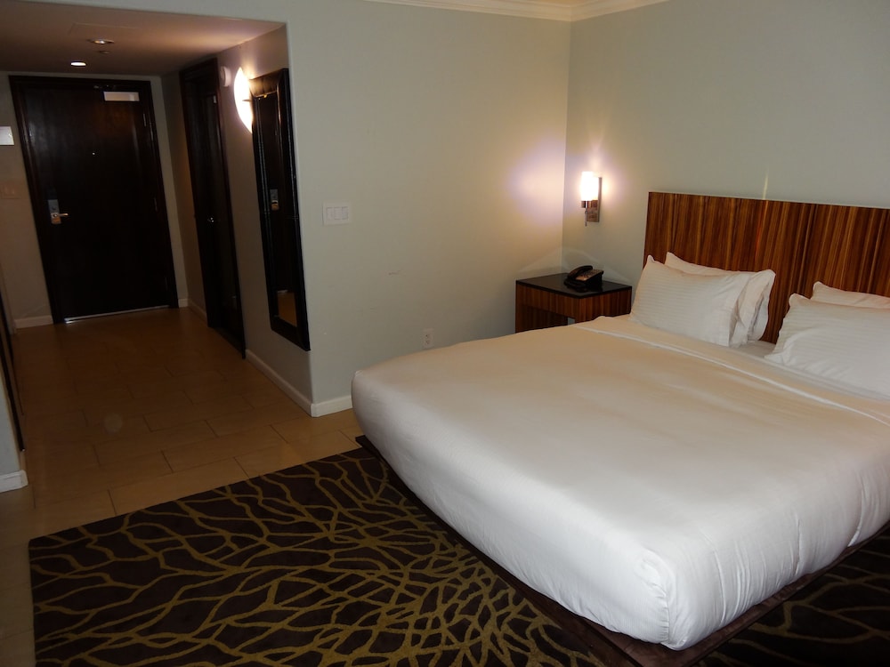 Suite, Ocean View photo 3