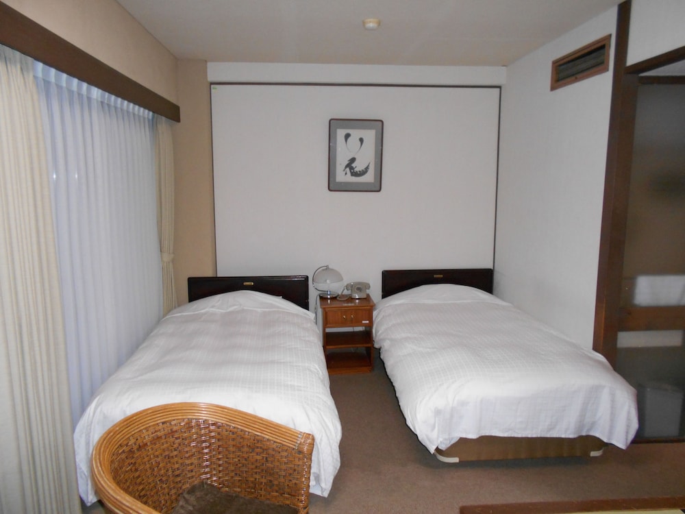 Japanese Western Style Room photo 2