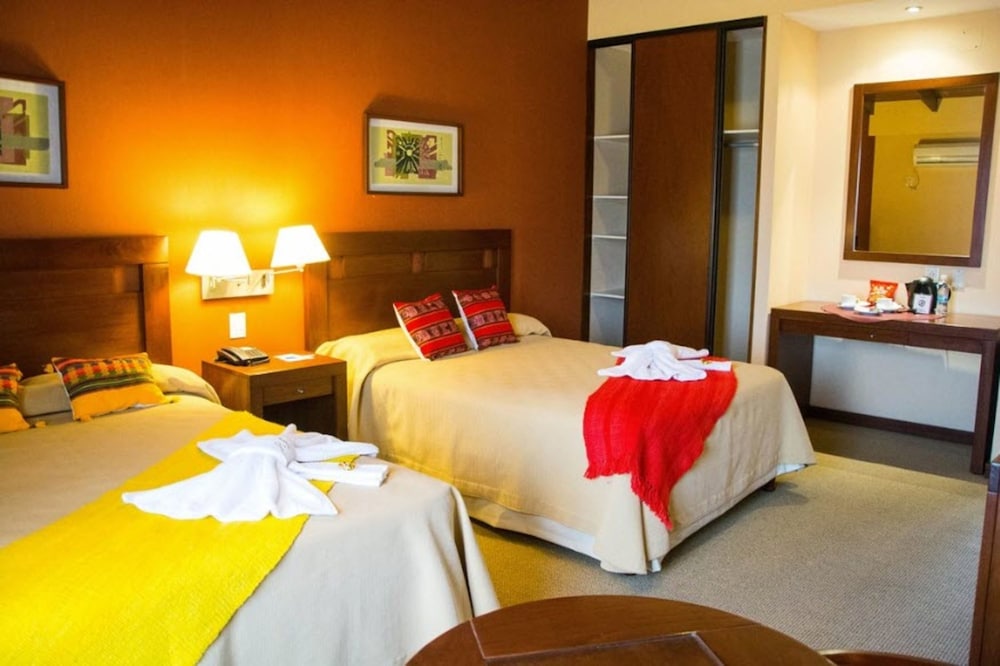Room, 2 Double Beds photo 1