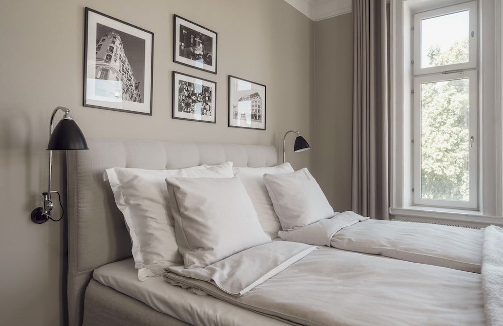 Premium Double Room, Harbor View - Photo 4