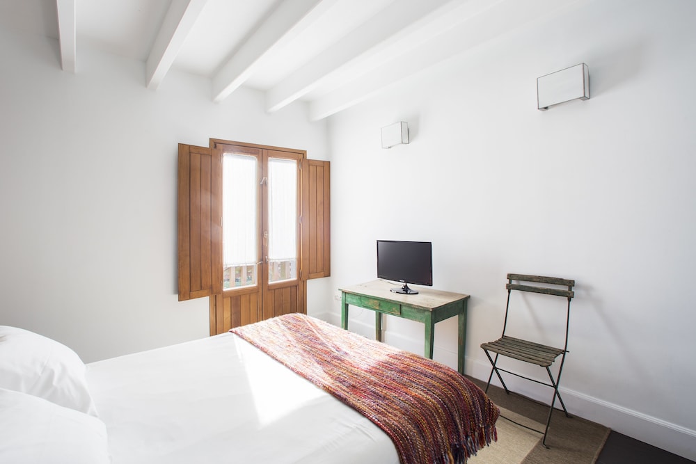 Economy Room photo 2