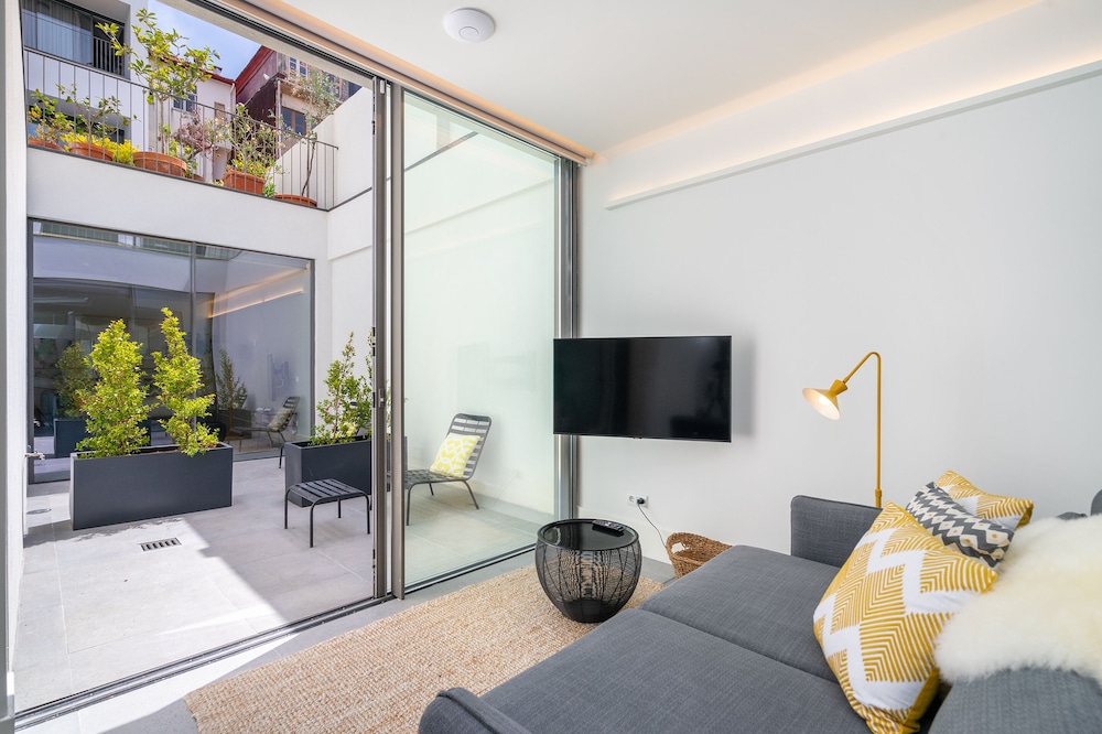 Family Studio Suite