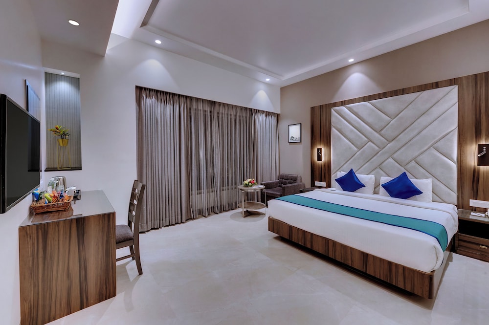 Studio Suite photo 3