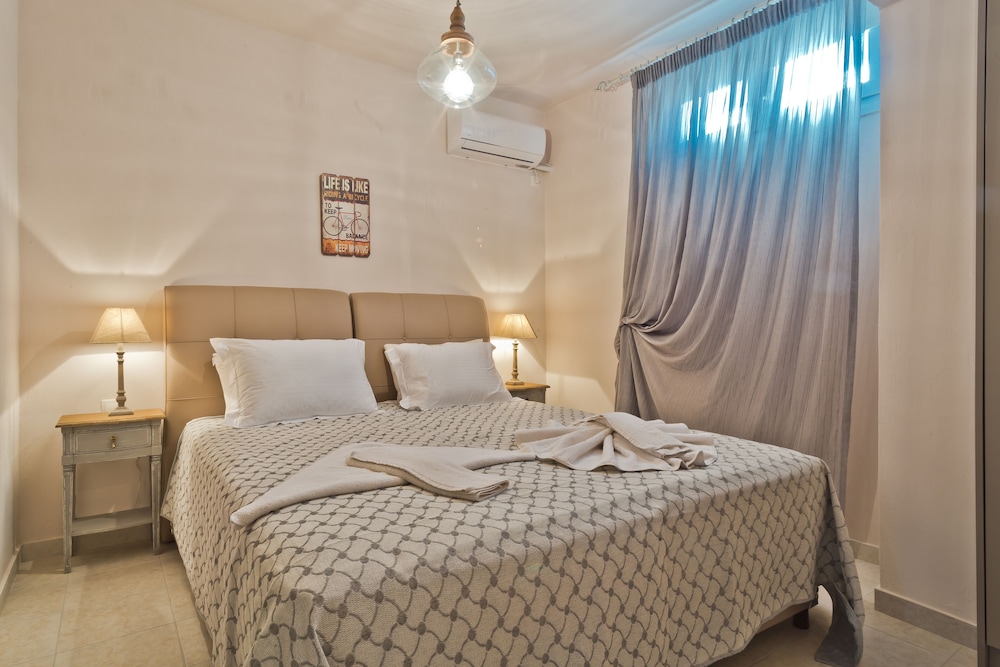 Villa, 2 Bedrooms (Liofito) photo 2