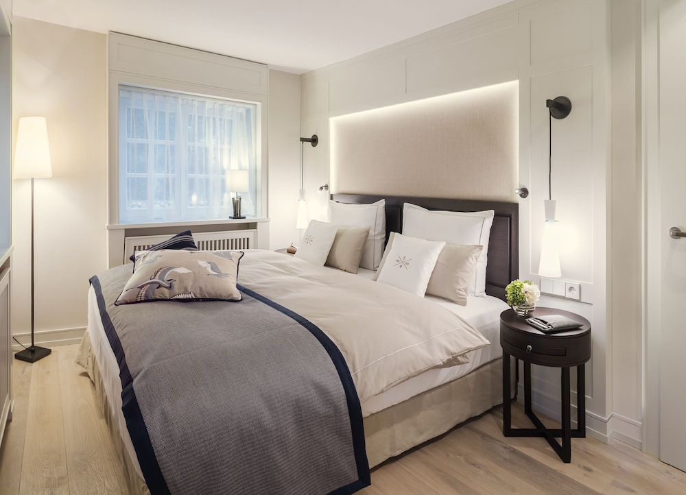 Suite, Multiple Beds