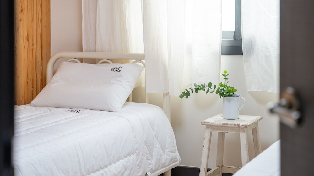 Basic Room, 2 Bedrooms (Hwangnam Inn Cottage)