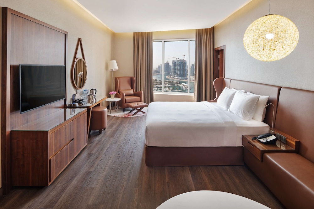 Superior Room (Canal View)