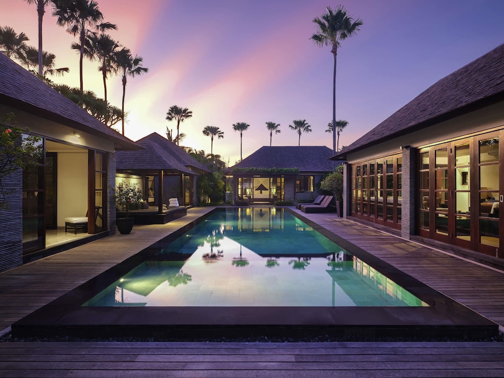 Presidential Villa, 5 Bedrooms