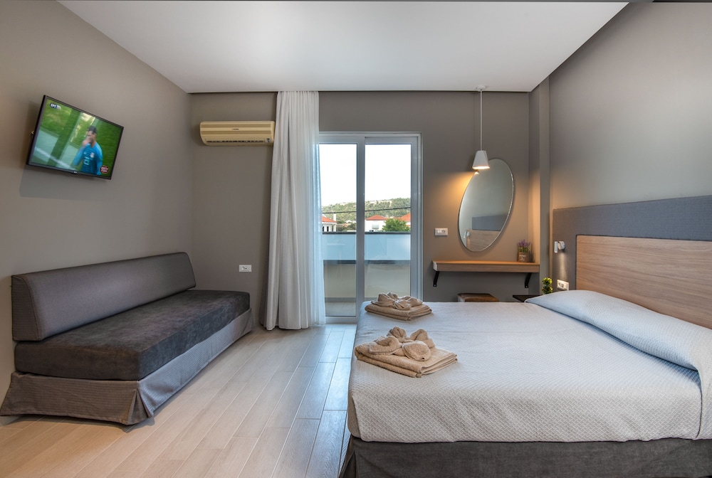 Double Room (Ground floor) photo 2