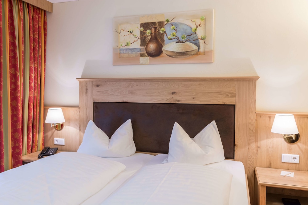 Comfort Double Room, Accessible, Mountainside