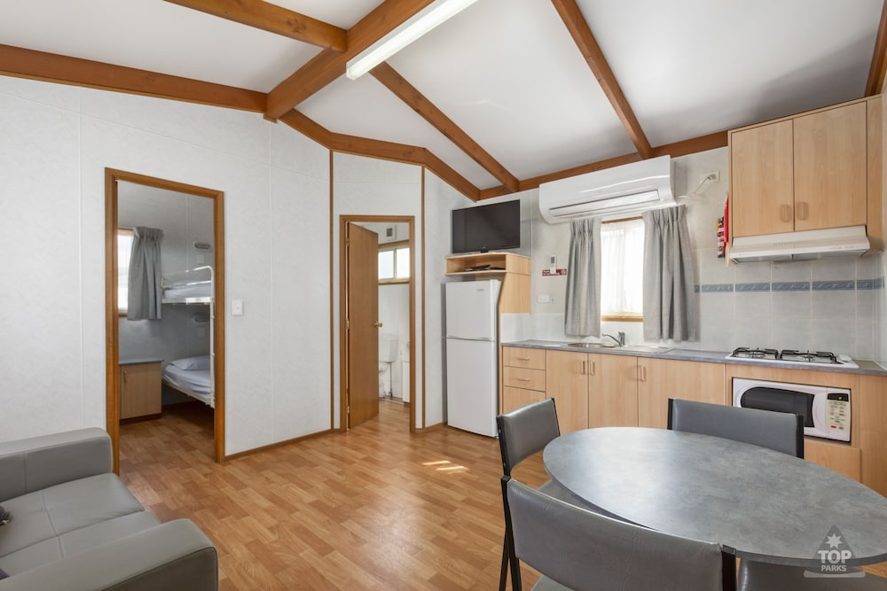 Superior Cabin, 2 Bedrooms photo 3