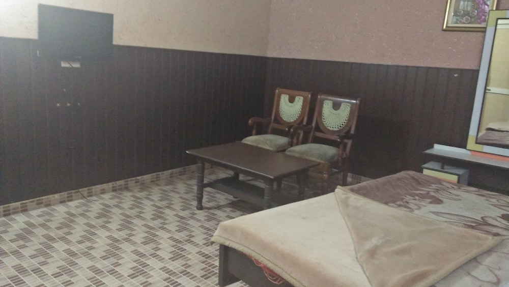 Classic Double Room, 1 Double Bed photo 2