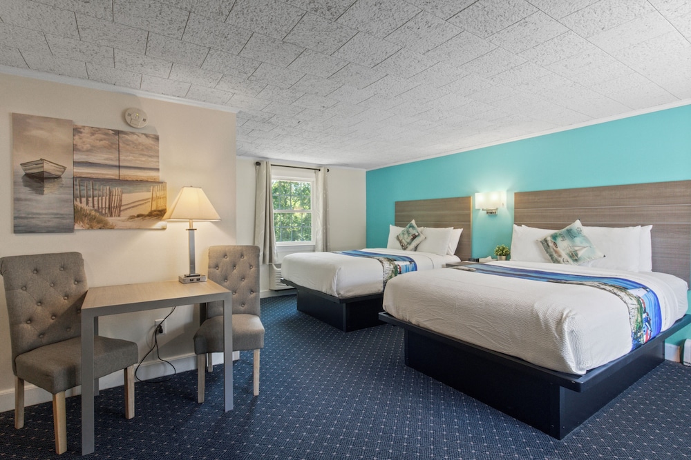 Standard Room, 2 Queen Beds, Non Smoking